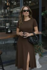 Kadın Kısa Kollu Bisiklet Yaka Derin Yırtmaç Detay Viskon Elbise - Görsel 2