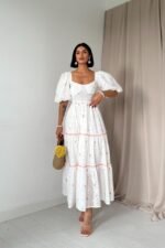 Pudra Dantel Detaylı Brode Elbise