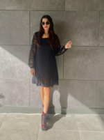 Kadın Uzun Kollu Yuvarlak Yaka Kol Ve Etek Ucu Dantelli Kısa Ithal Krep Elbise - Görsel 5