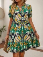 Kadın Kısa Kollu V Yakalı Desenli Kısa Süprem Elbise - Görsel 2