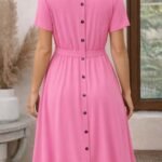 Kadın Kısa Kollu Yuvarlak Yaka Arkadan Düğmeli Viskon Midi Elbise