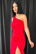 Kırmızı Volanlı Saten Abiye - Görsel 3