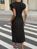 Kadın Kısa Kollu V Yakalı önden Düğmeli Bürümcük Midi Elbise - Görsel 4