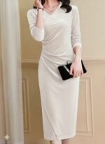 Kadın Uzun Kollu Kruvaze Yakalı Yandan Büzgülü önden çapraz Detaylı Midi Kadife Elbise - Görsel 4