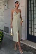 Göğsü Aksesuarlı Önü Yırtmaçlı Elbise 2899 - Görsel 5