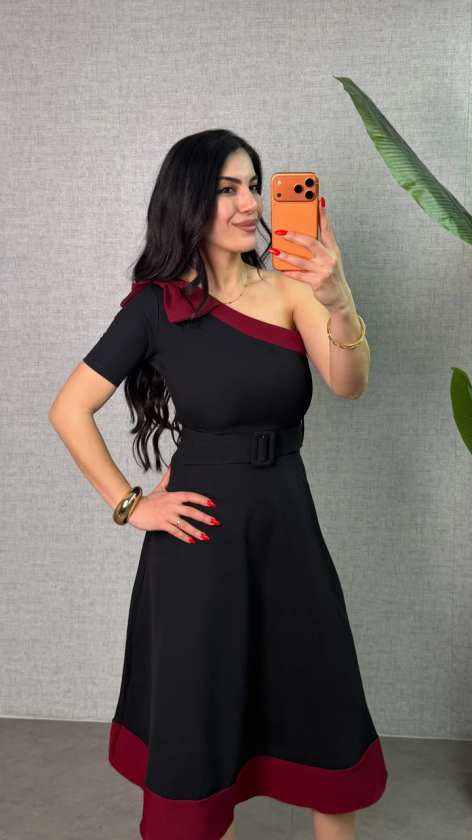 49c494d9d238e7719a1eb0f762e6ed66.jpg Kadın Tek Omuz Fiyonk Detaylı Midi Boy Elbise - Görsel 1