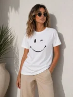 Minimal Gülümseyen Yüz Baskılı Tişört Kısa Kol Yazlık T-Shirt - Beyaz - Görsel 3