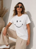 Minimal Gülümseyen Yüz Baskılı Tişört Kısa Kol Yazlık T-Shirt - Beyaz - Görsel 4