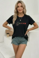 Minimal Kalp İşaret Baskılı Tişört Kısa Kol Yazlık T-Shirt - Siyah