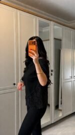 Kadın Kısa Kollu Bisiklet Yakalı Dantel Detaylı Viskon Iki Iplik Bluz - Görsel 2