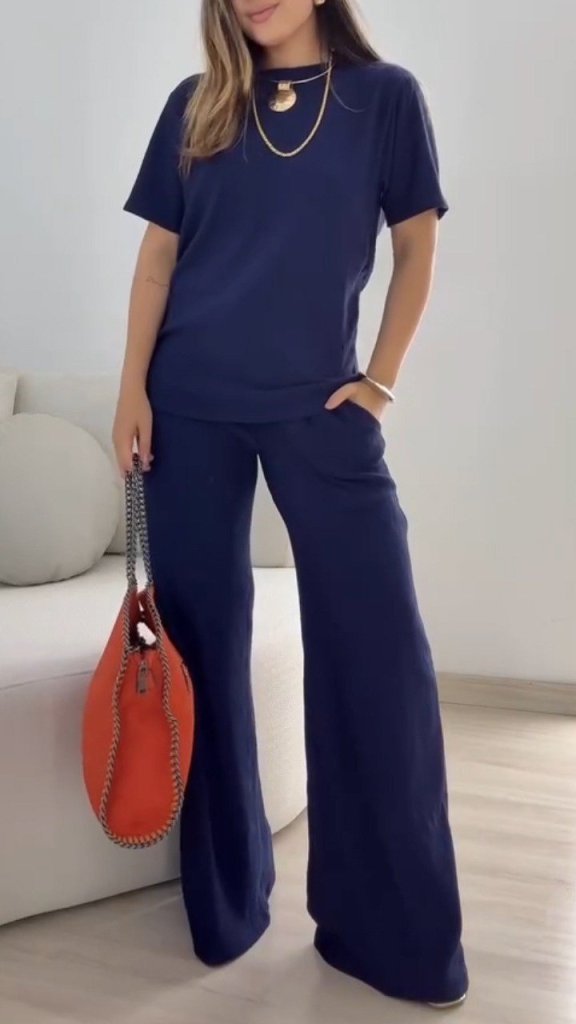 Kadın Kısa Kollu Bisiklet Yaka Viskon Iki Iplik Bluz Ve Pantolon Ikili Takım Kadın Kısa Kollu Bisiklet Yaka Viskon Iki Iplik Bluz Ve Pantolon Ikili Takım - Görsel 1