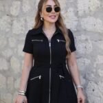 Kadın Kısa Kollı Yakalı önden Fermuarlı Ve Cepli Kısa Modal Elbise